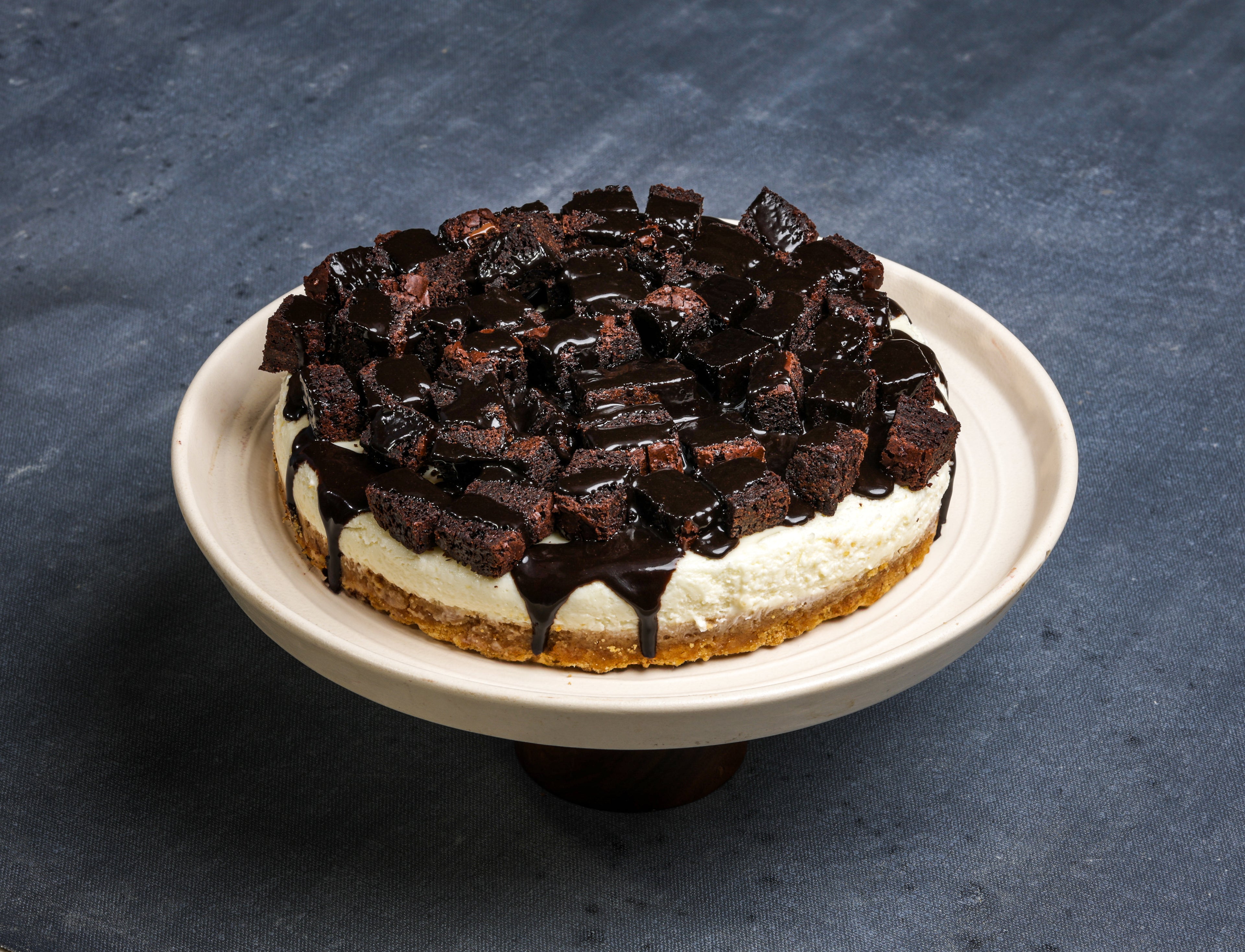 Brownie Baked Cheesecake