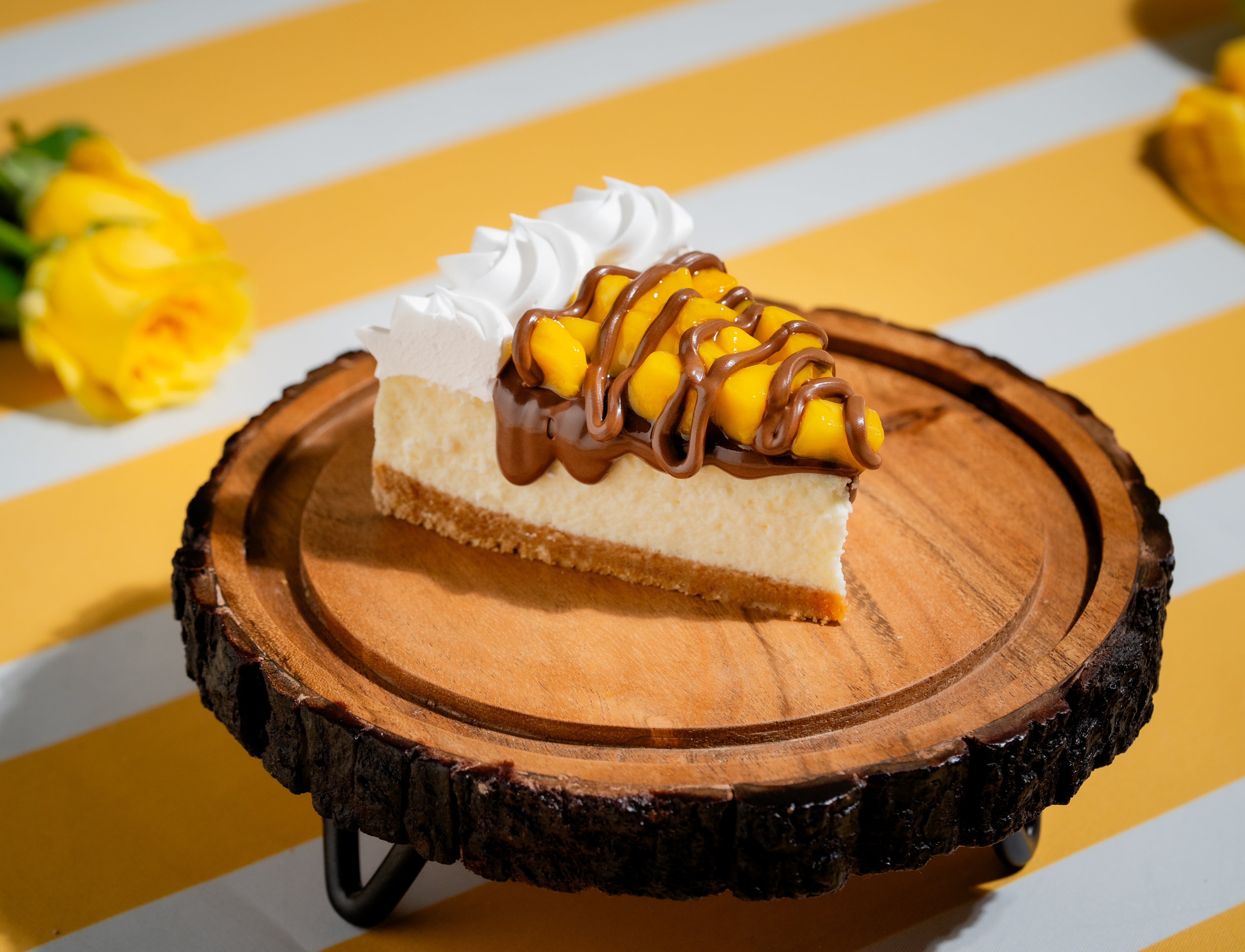 Mango Nutella Cheesecake Slice