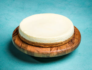 New York Baked Cheesecake Cake